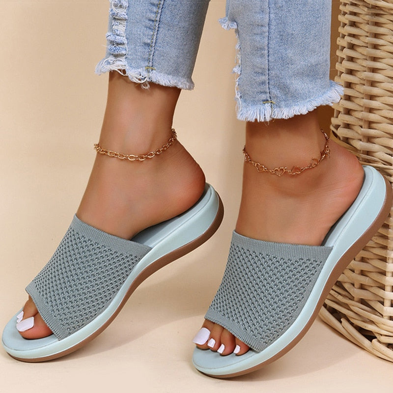 Flache Sommersandalen für Damen - Ludy