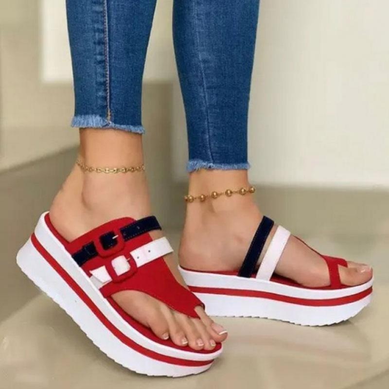 Die ultimativen Hilton™-Plateausandalen