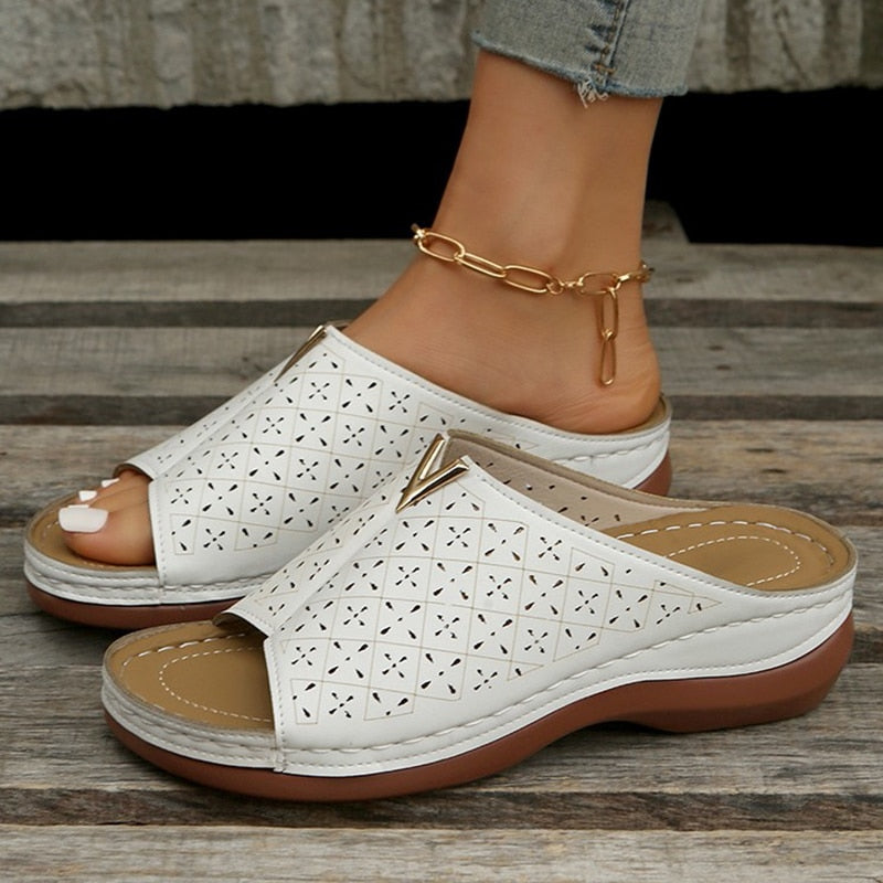 Sandalen mit Metallkeil für Damen – Panek