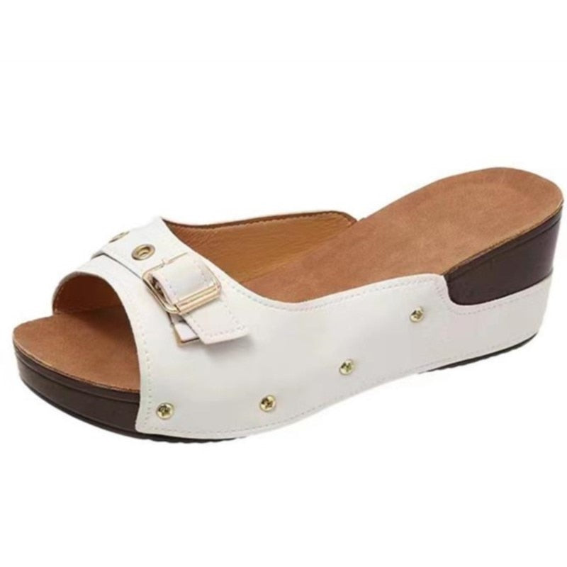 Slip-On-Keilsandalen für Damen – Gazanna