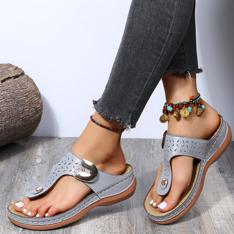 Orthopädische Keilsandalen mit offener Zehenpartie