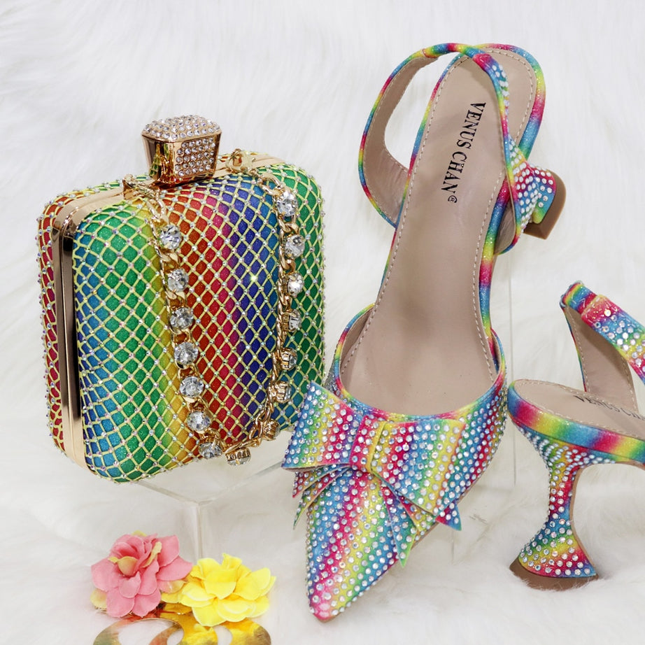 Schicke Schuh- und Handtaschensets – Stiletto