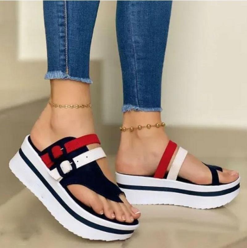 Die ultimativen Hilton™-Plateausandalen