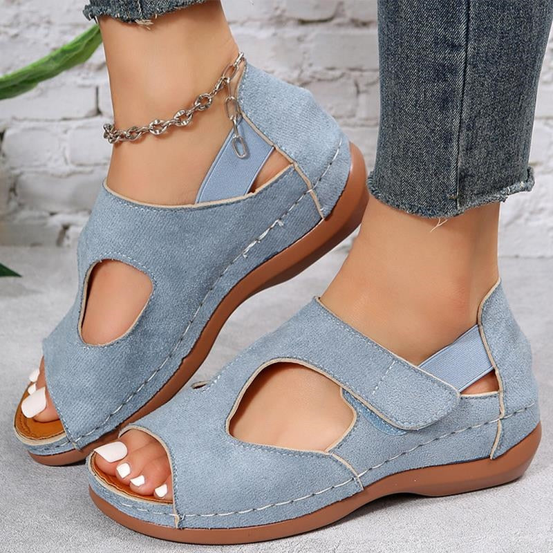Stilvolle orthopädische Schuhe mit niedrigem Absatz für Damen – Moosty