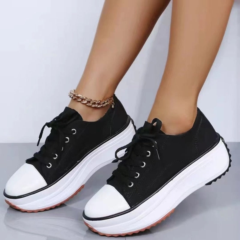 High-Tops aus Canvas von Naila