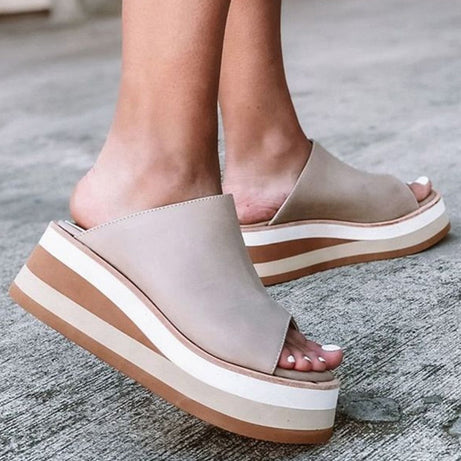 Luxuriöse Sommersandalen mit mittelhohem Absatz für Damen – Styliz