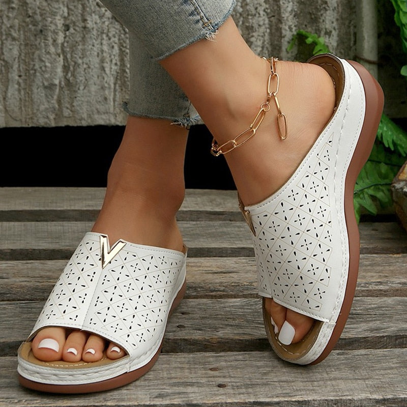 Sandalen mit Metallkeil für Damen – Panek