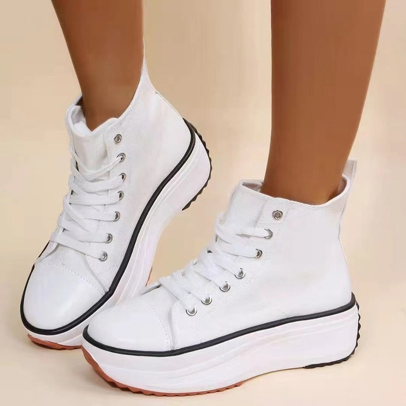 High-Tops aus Canvas von Naila