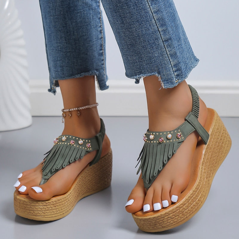 Sandales à clipser avec pompons pour femmes - Fito