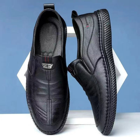 Herren-Slipper aus Leder – Sergy