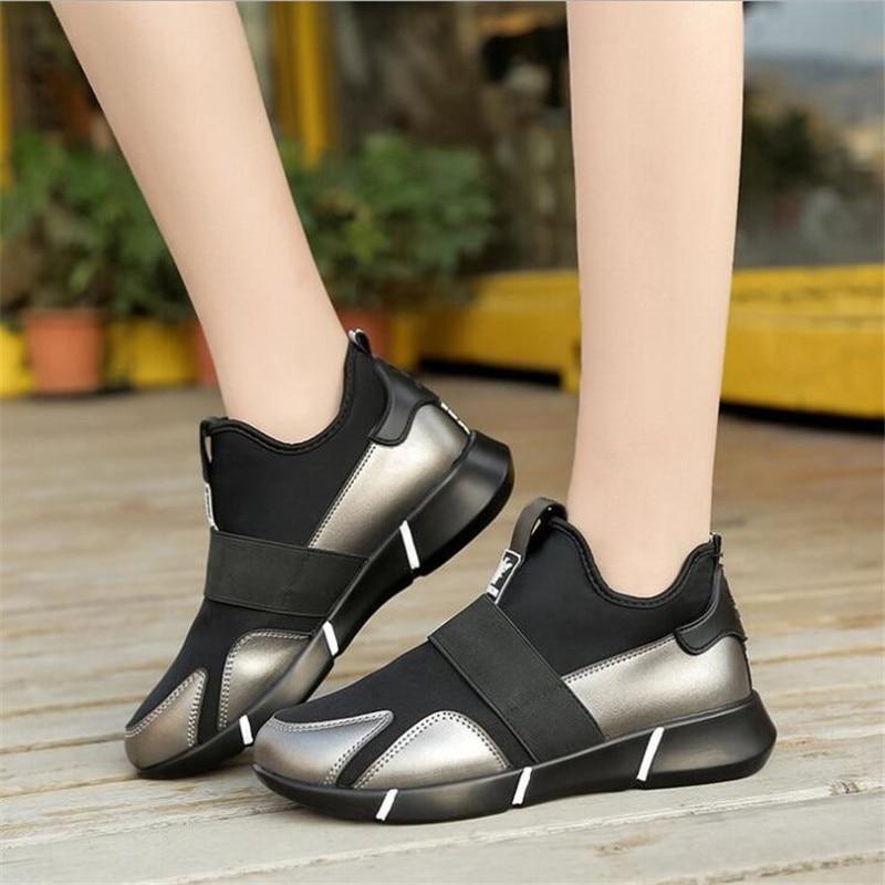 Chaussures orthopédiques confortables pour femmes.