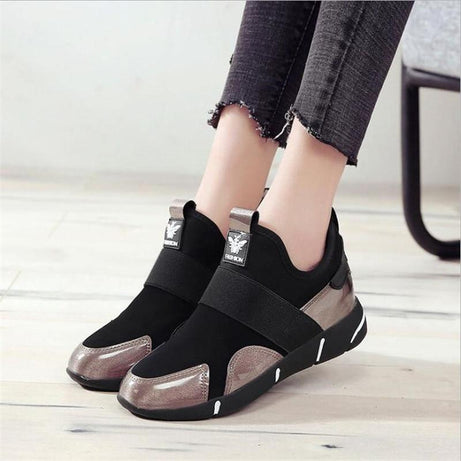 Chaussures orthopédiques confortables pour femmes.