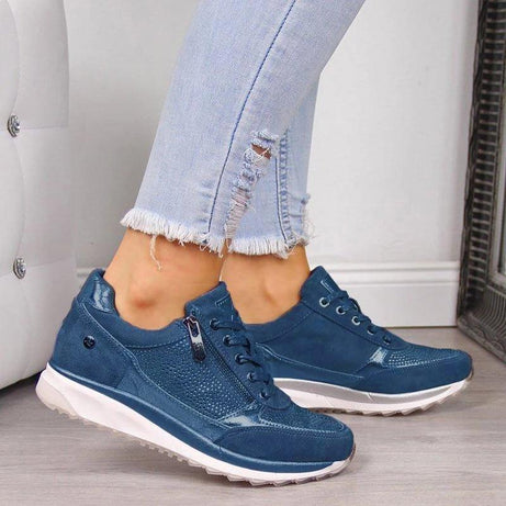 Chaussures orthopédiques décontractées pour femme.